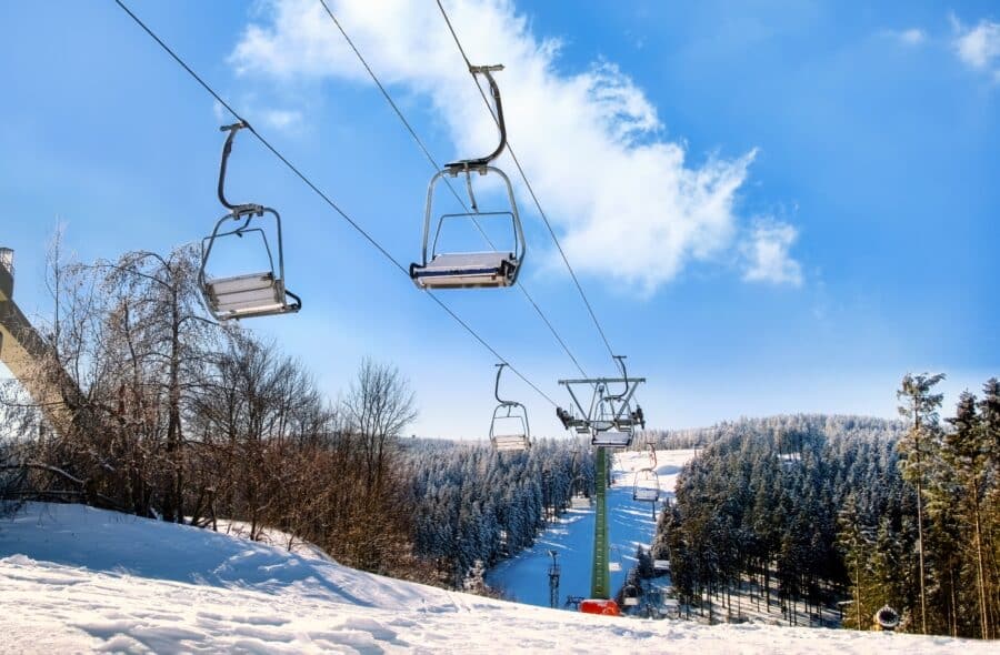 Wintertraum, Wiesenzauber und Waldglück- schöner kann Ihr Invest nicht heißen - Skiparadies Winterberg