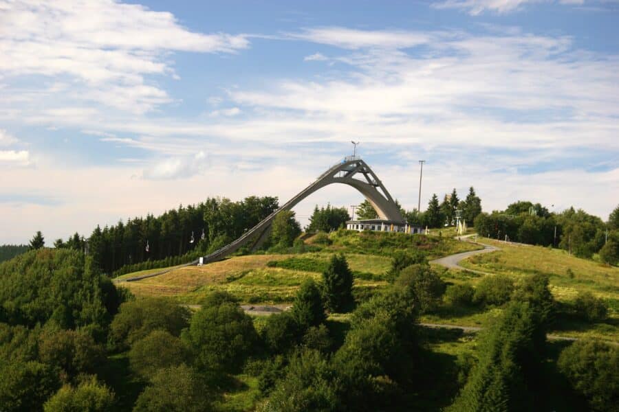 Wintertraum, Wiesenzauber und Waldglück- schöner kann Ihr Invest nicht heißen - Natur Pur in Winterberg