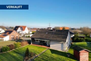 Zentral gelegenes, solides Wohnhaus auf großem Grundstück in Ense-Höingen, 59469 Ense, Einfamilienhaus