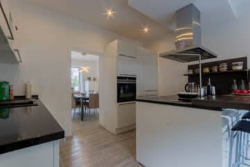 Ein-/ oder Mehrgenerationenhaus in zentraler Lage von Neheim, 59755 Arnsberg, Einfamilienhaus