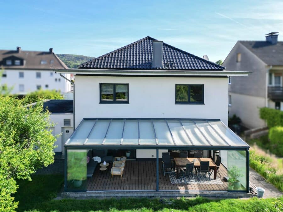 Modernes, energieeffizientes Einfamilienhaus in Bruchhausen mit Pool, Wintergarten und Sauna - CJ-4-Kopie