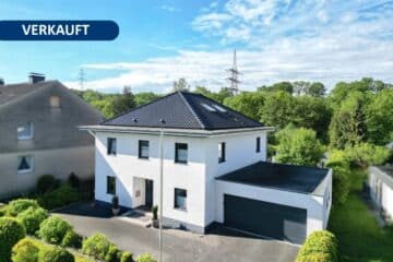 Modernes, energieeffizientes Einfamilienhaus in Bruchhausen mit Pool, Wintergarten und Sauna, 59759 Arnsberg, Einfamilienhaus