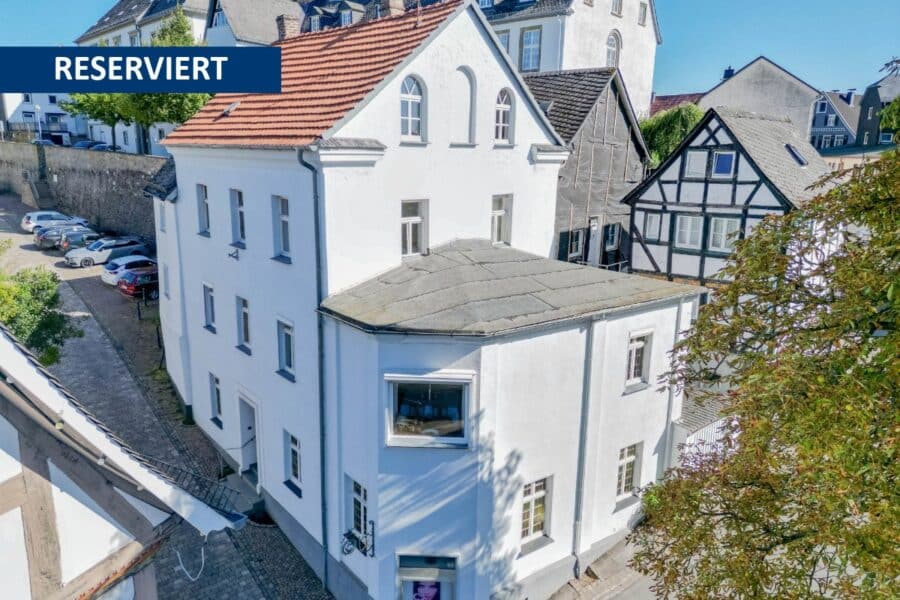 Ein-/Zweifamilienhaus mit Gewerbefläche in Toplage der Arnsberger Altstadt! - Ansicht