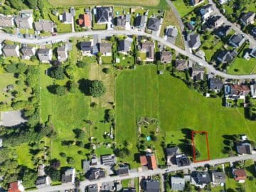 Sofort bebaubares Grundstück in zentraler und schöner Wohnlage von Arnsberg-Rumbeck, 59823 Arnsberg, Wohngrundstück