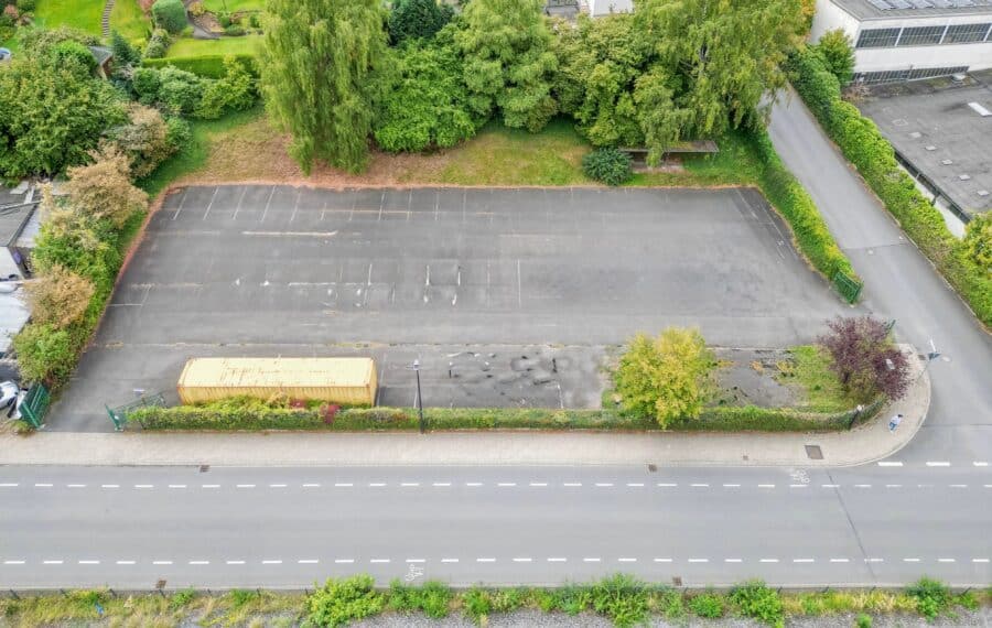 Großzügiges Baugrundstück in guter Lage von Neheim-Hüsten! - Luftbild