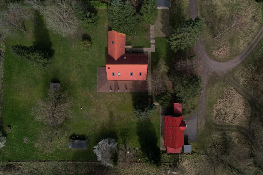 Modernes Ländliches Anwesen in ruhiger und zentraler Lage auf der Insel Rügen - Grundstücksübersicht