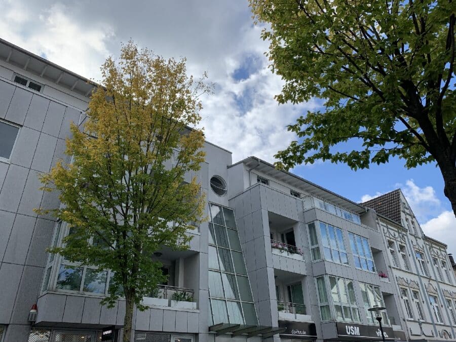 Gemütlich wohnen in bester Zentrumslage von Arnsberg-Neheim - Wohn- und Geschäftshaus