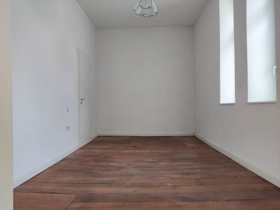 ATTRAKTIVE SENIORENGERECHTE WOHNUNG IN ALTSTADTLAGE VON ARNSBERG - Schlafzimmer
