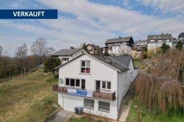 Barrierefreier Wohnbereich, viel Nutzfläche – dieses Einfamilienhaus bietet Potenzial!, 59581 Warstein, Einfamilienhaus