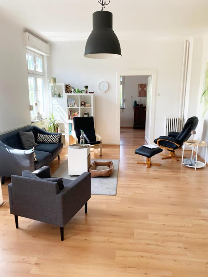 Historische Stadtvilla mit vielseitigem Potenzial in bester Lage von Neheim - Büroraum EG