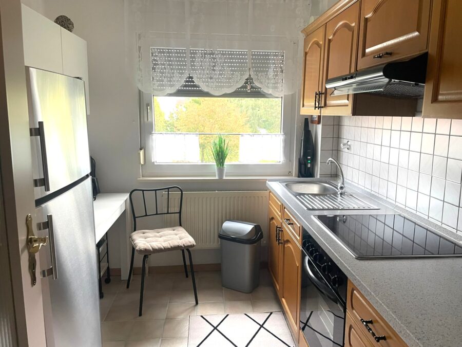 Invest: Ansprechende, vermietete 3-Zimmer Wohnung in Arnsberg-Moosfelde - Küche