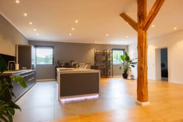 Wer das Außergewöhnliche liebt! – Großzügige Loftwohnung in Hüsten, 59759 Arnsberg, Loft/Studio/Atelier