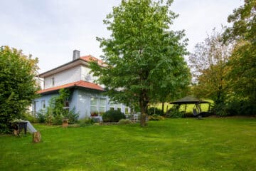 Energiefreundliches und ökologisch wertvolles Einfamilienhaus in ruhiger Randlage von Sundern, 59846 Sundern (Sauerland), Einfamilienhaus