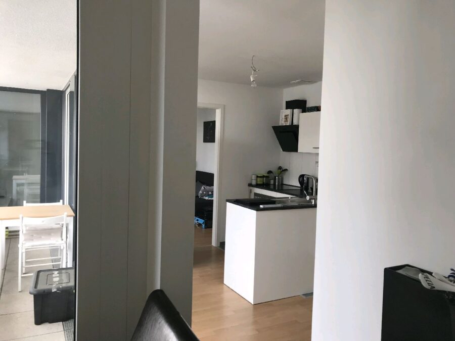 Moderne, Singlewohnung in einzigartiger Stadtlage von Neheim - Ansicht auf die Küche