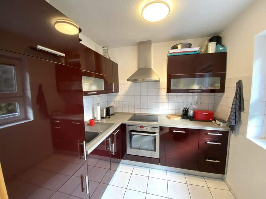 Ruhig und citynah gelegen! Top gepflegte Eigentumswohnung in Alt-Arnsberg - Küche