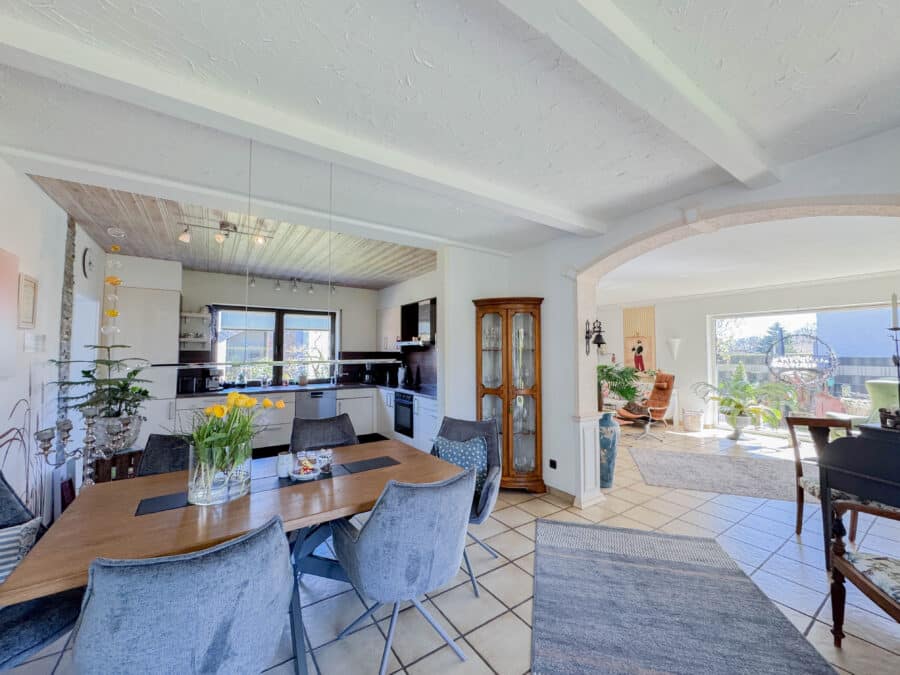Einziehen und wohlfühlen! Schickes Einfamilienhaus in Höingen - LP-9